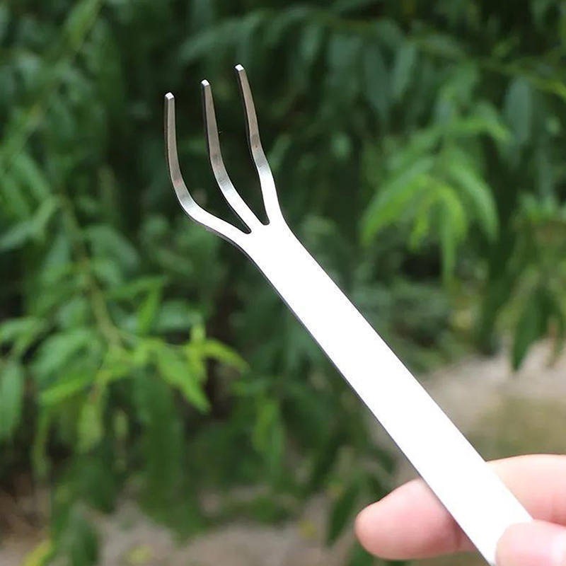 1 Buah Alat Penggembur Tanah 3 - Bonsai Garden Rake ulasan dan harga